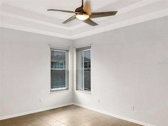 spare room featuring ceiling fan