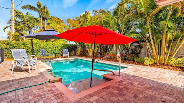 105 17th Ave NE, Saint Petersburg, FL 33704 - view of pool with a fenced backyard and a patio area