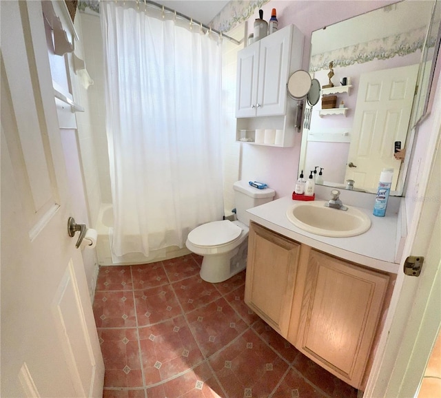 full bathroom featuring vanity, toilet, and shower / bath combo with shower curtain