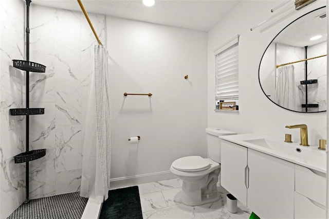 bathroom with a shower with curtain, vanity, toilet, and a textured ceiling