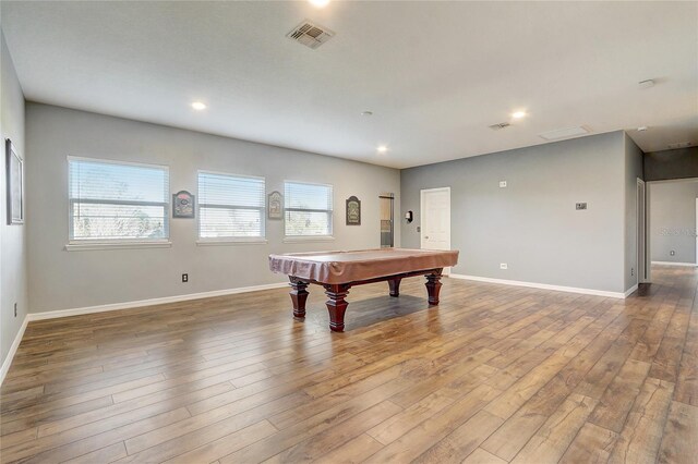 playroom with billiards and wood-type flooring