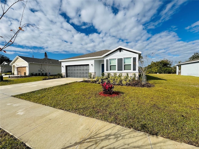 view of front facade featuring a garage and a front lawn