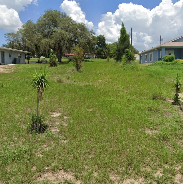 Listing photo 2 for 520 Margaret Ln, Lake Wales FL 33853