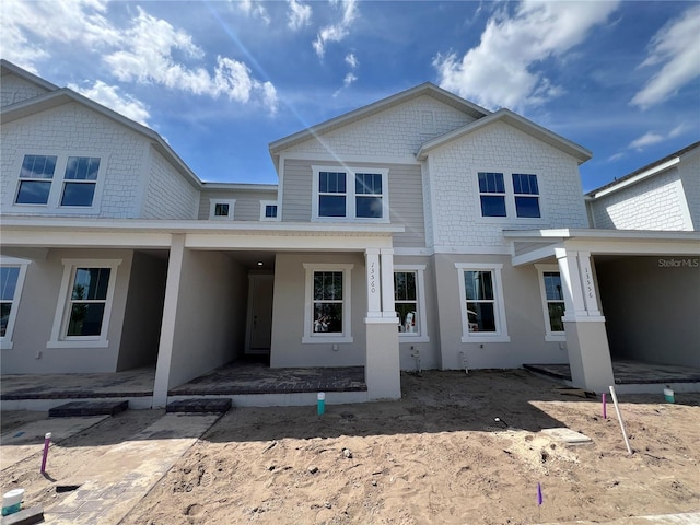 view of front of house featuring a patio area