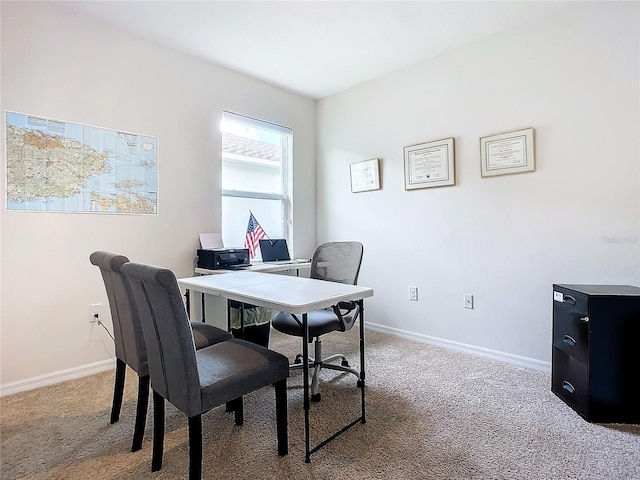 dining room with carpet flooring