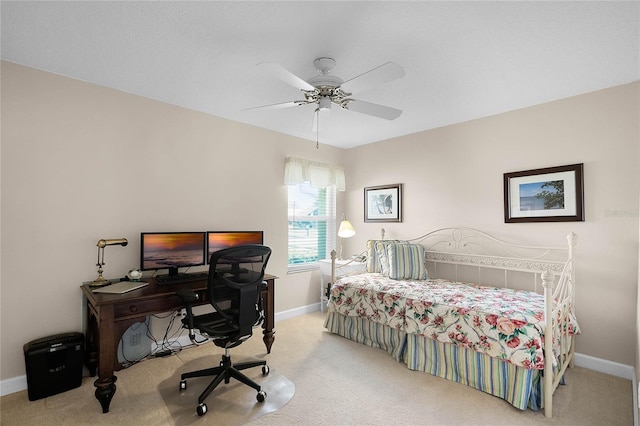 bedroom featuring ceiling fan and carpet flooring