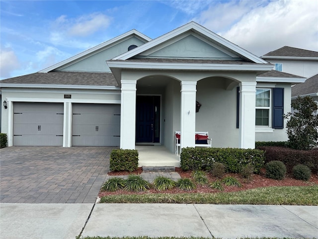 view of front of house featuring a garage