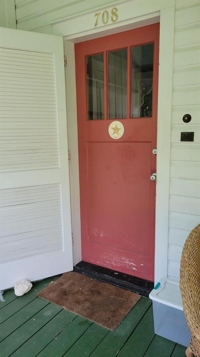 view of doorway to property