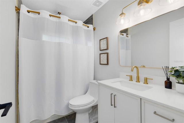 bathroom with vanity, toilet, and a shower with shower curtain