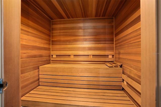 view of sauna / steam room