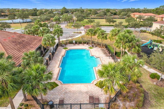 view of swimming pool featuring a patio