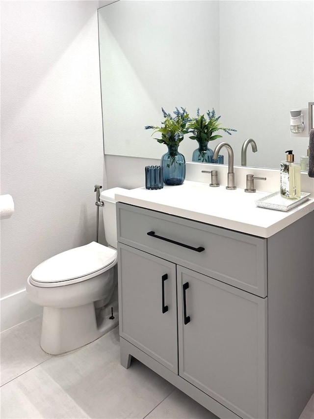526 First Cape Coral Dr, Winter Garden, FL 34787 - bathroom with vanity and toilet