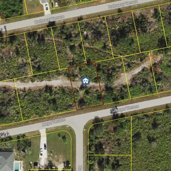 Listing photo 2 for 12364 Mayer Ter, Port Charlotte FL 33981