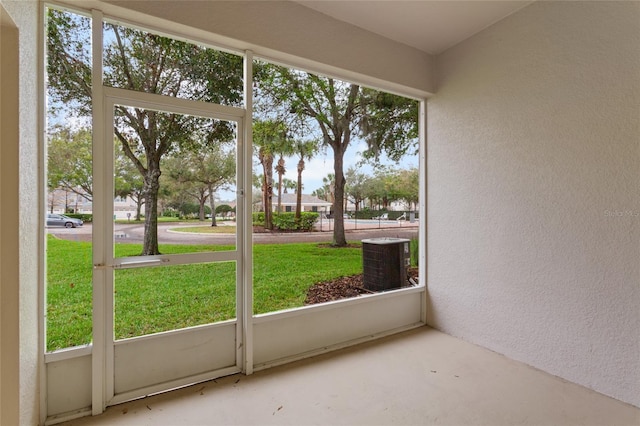 view of unfurnished sunroom