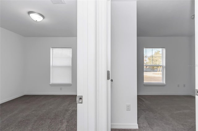 view of carpeted spare room