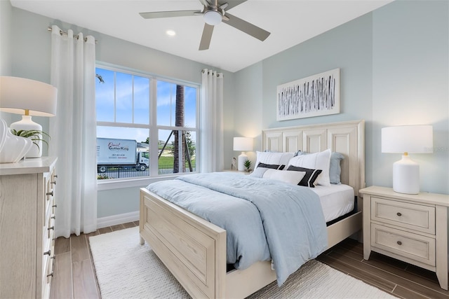 bedroom featuring ceiling fan