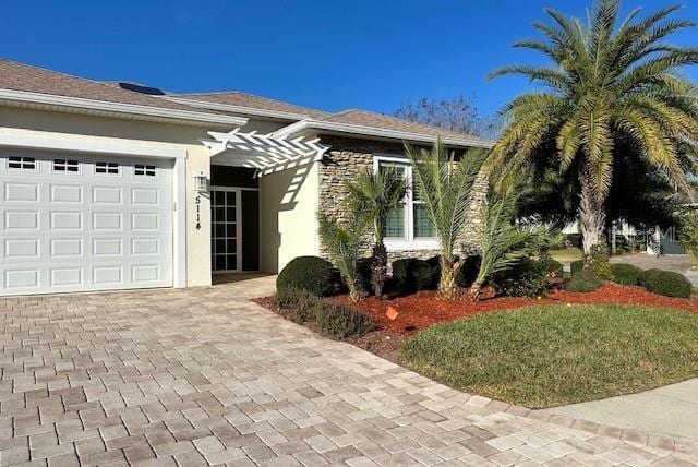 view of front of house with a garage