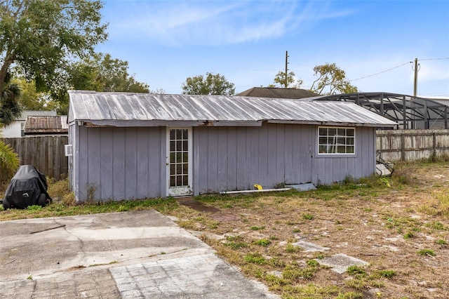 view of outbuilding