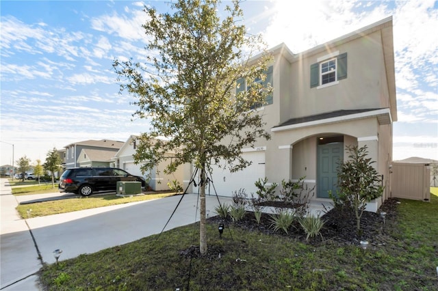 view of front property featuring a garage