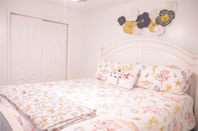 bedroom featuring a closet