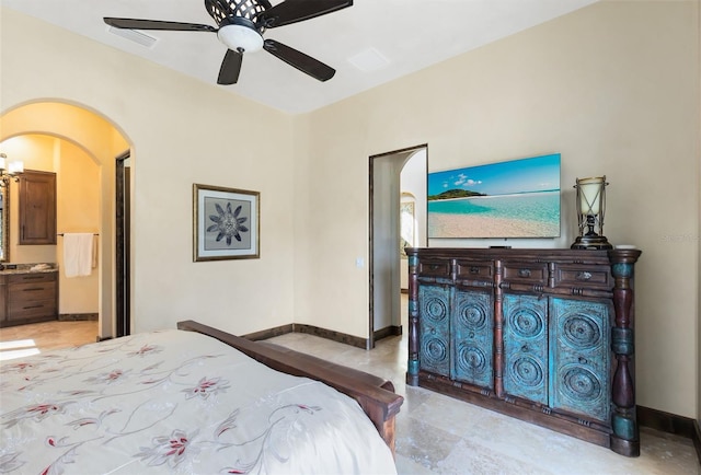 bedroom with ceiling fan