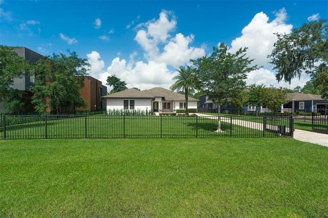 10416 Pocket Ln, Orlando, FL 32836 - view of yard featuring concrete driveway