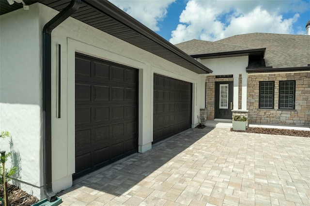 10416 Pocket Ln, Orlando, FL 32836 - garage with driveway