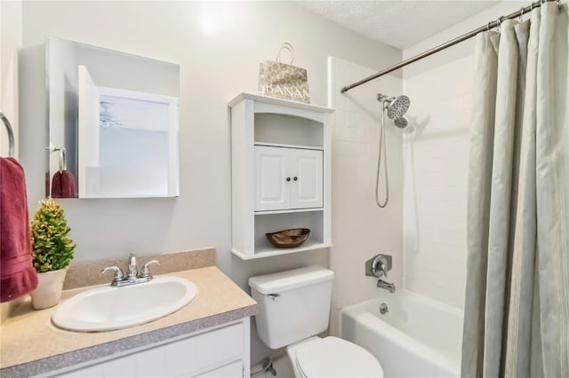 5413 Hansel Ave Unit K10, Orlando, FL 32809 - bathroom featuring vanity and shower / bath combo