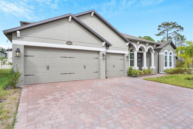 view of front of house featuring a garage