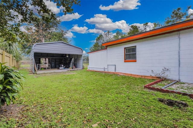 view of yard featuring a carport