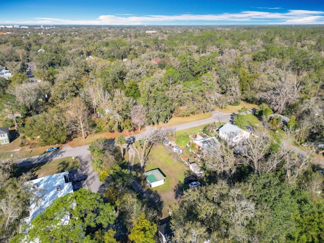 bird's eye view with a view of trees