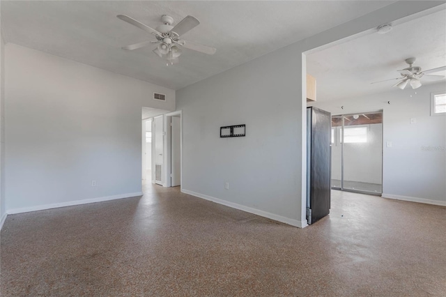 empty room with ceiling fan