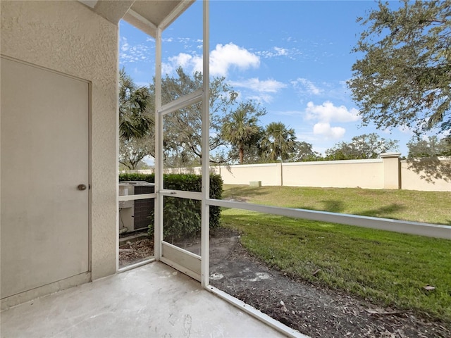 unfurnished sunroom with a healthy amount of sunlight