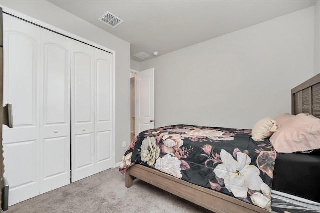 283 Archer Way, Haines City, FL 33844 - carpeted bedroom featuring a closet