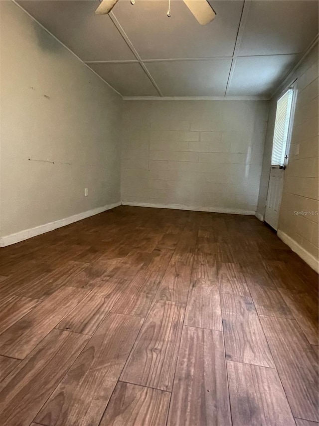 unfurnished room with hardwood / wood-style flooring and ceiling fan