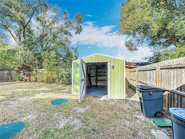 view of outbuilding