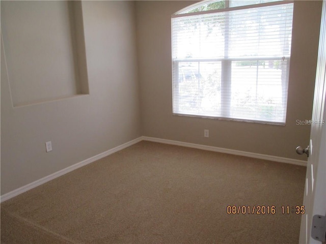 empty room with carpet