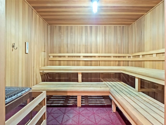 view of sauna / steam room