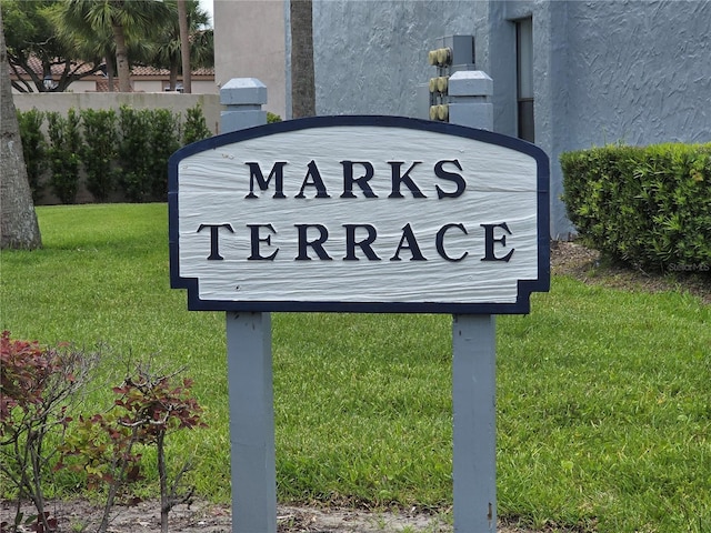 4826 Marks Ter Unit 389, Orlando, FL 32811 - community / neighborhood sign with a yard