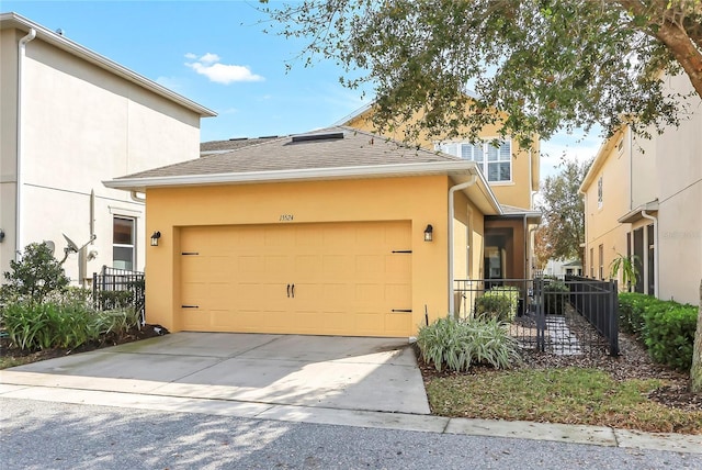 view of front facade with a garage