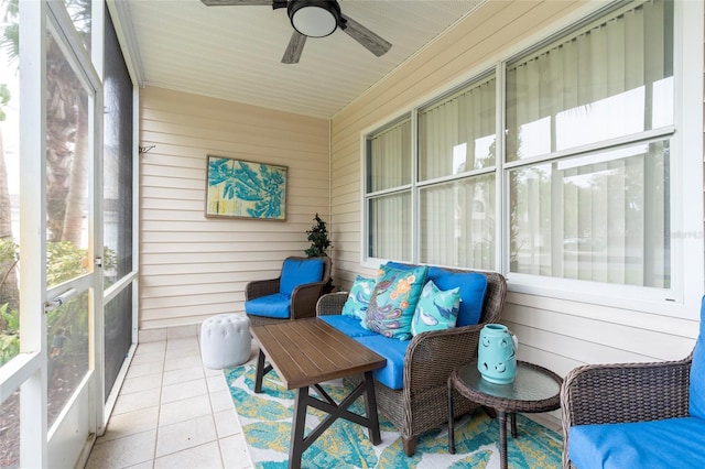 sunroom / solarium with ceiling fan