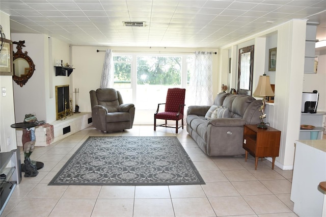 423 Longfellow Blvd, Lakeland, FL 33801 - living room featuring light tile patterned flooring