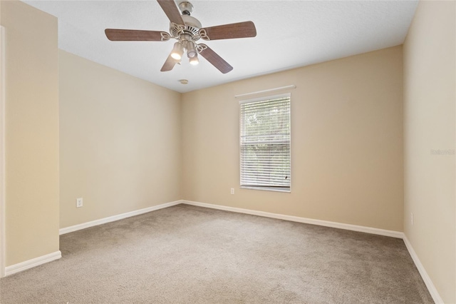 980 Crestwood Commons Ave, Ocoee, FL 34761 - spare room with carpet floors, baseboards, and ceiling fan