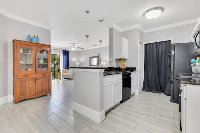 kitchen with pendant lighting, crown molding, ceiling fan, white cabinetry, and kitchen peninsula