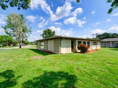 exterior space featuring a yard