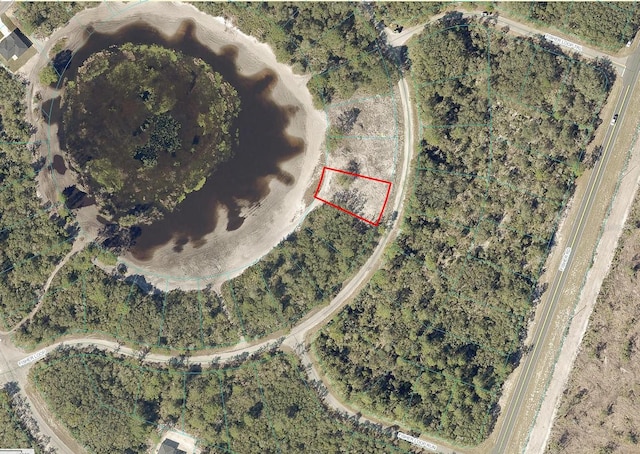 Listing photo 3 for 66 Fisher Loop, Ocklawaha FL 32179