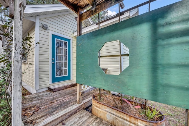 view of doorway to property