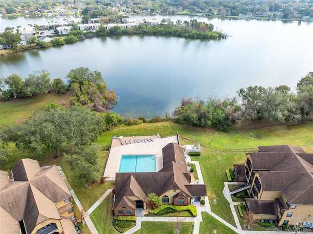 bird's eye view featuring a water view