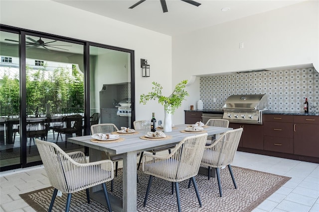 dining space with ceiling fan