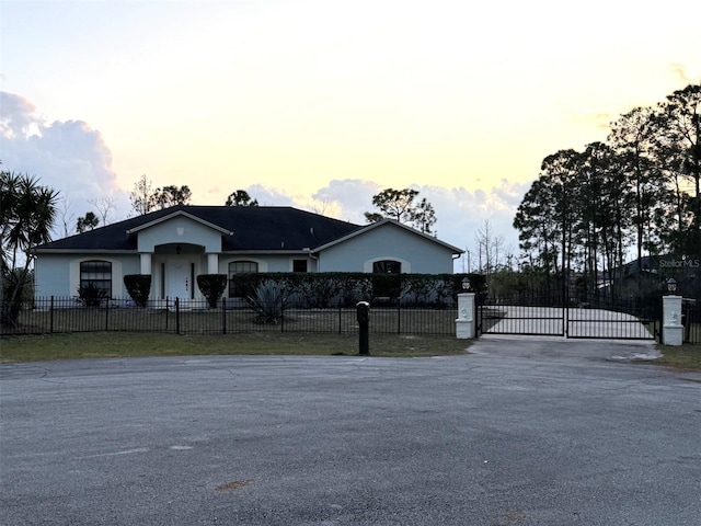 view of front of property